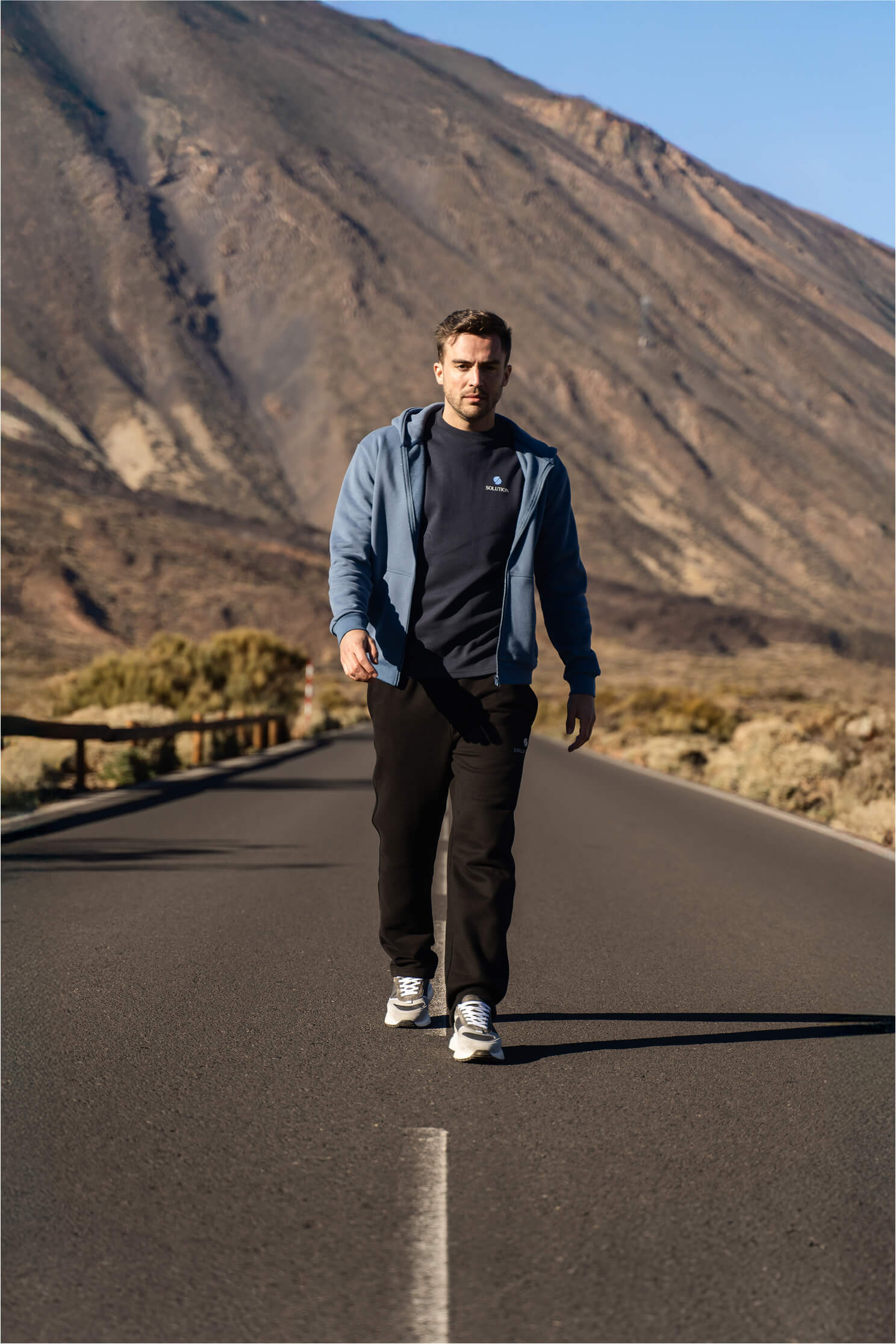 Essential Zipper Hoodie Raf Blau