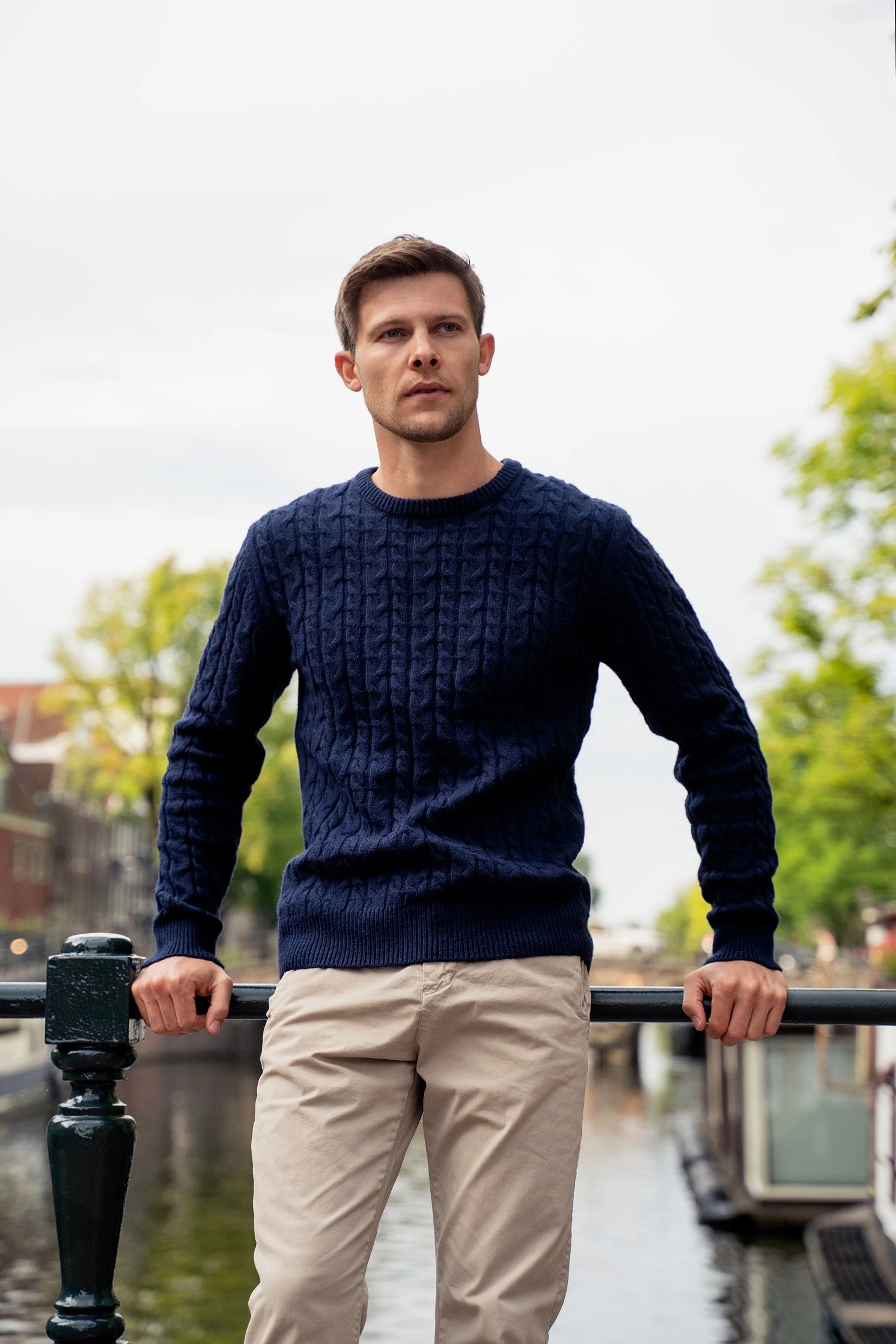 Loom Zopfmusterpullover Marineblau