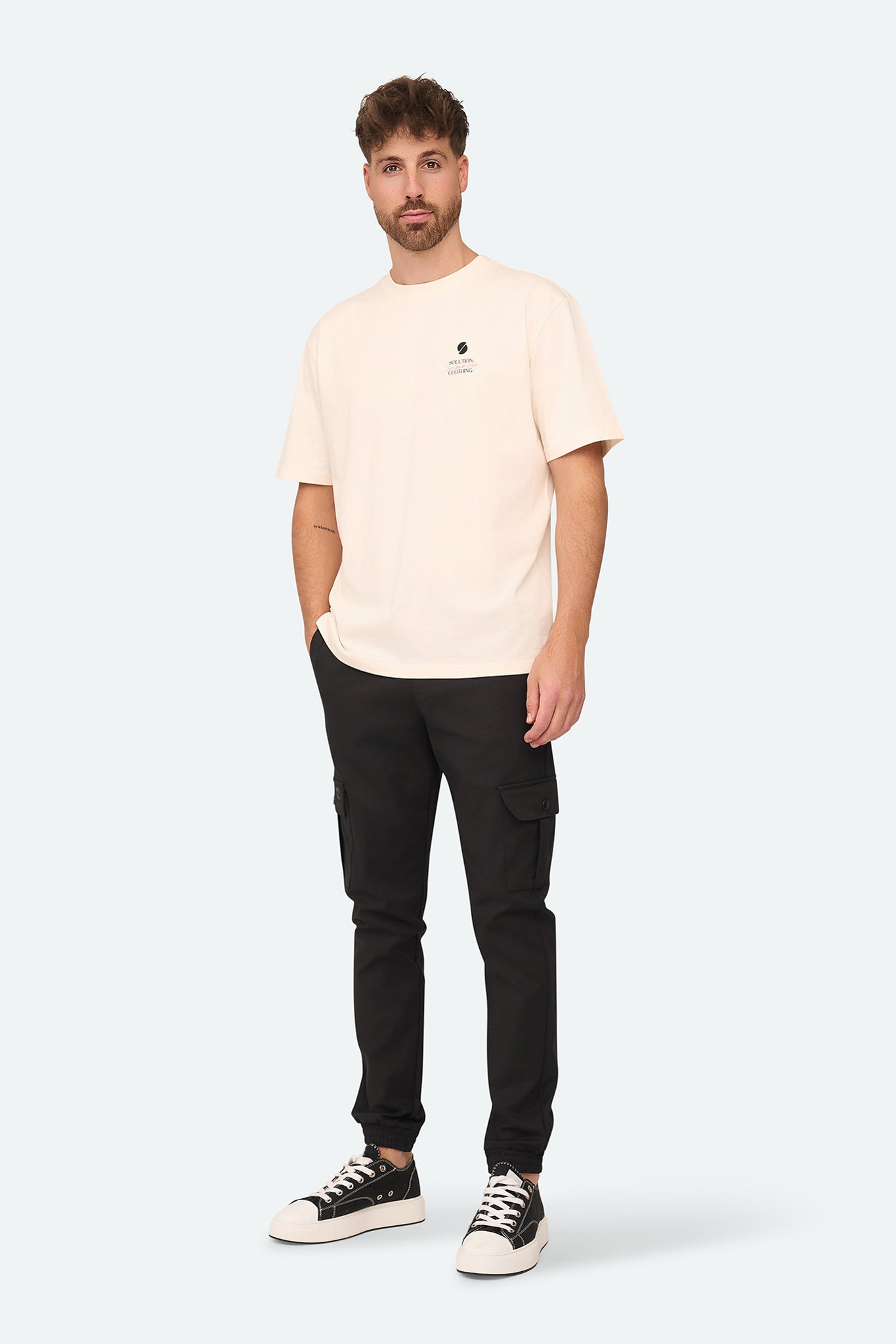 Kreatives T-Shirt Lunar Sand