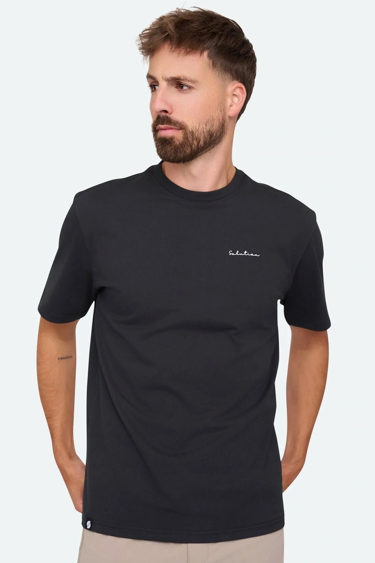 Essential Tee Black